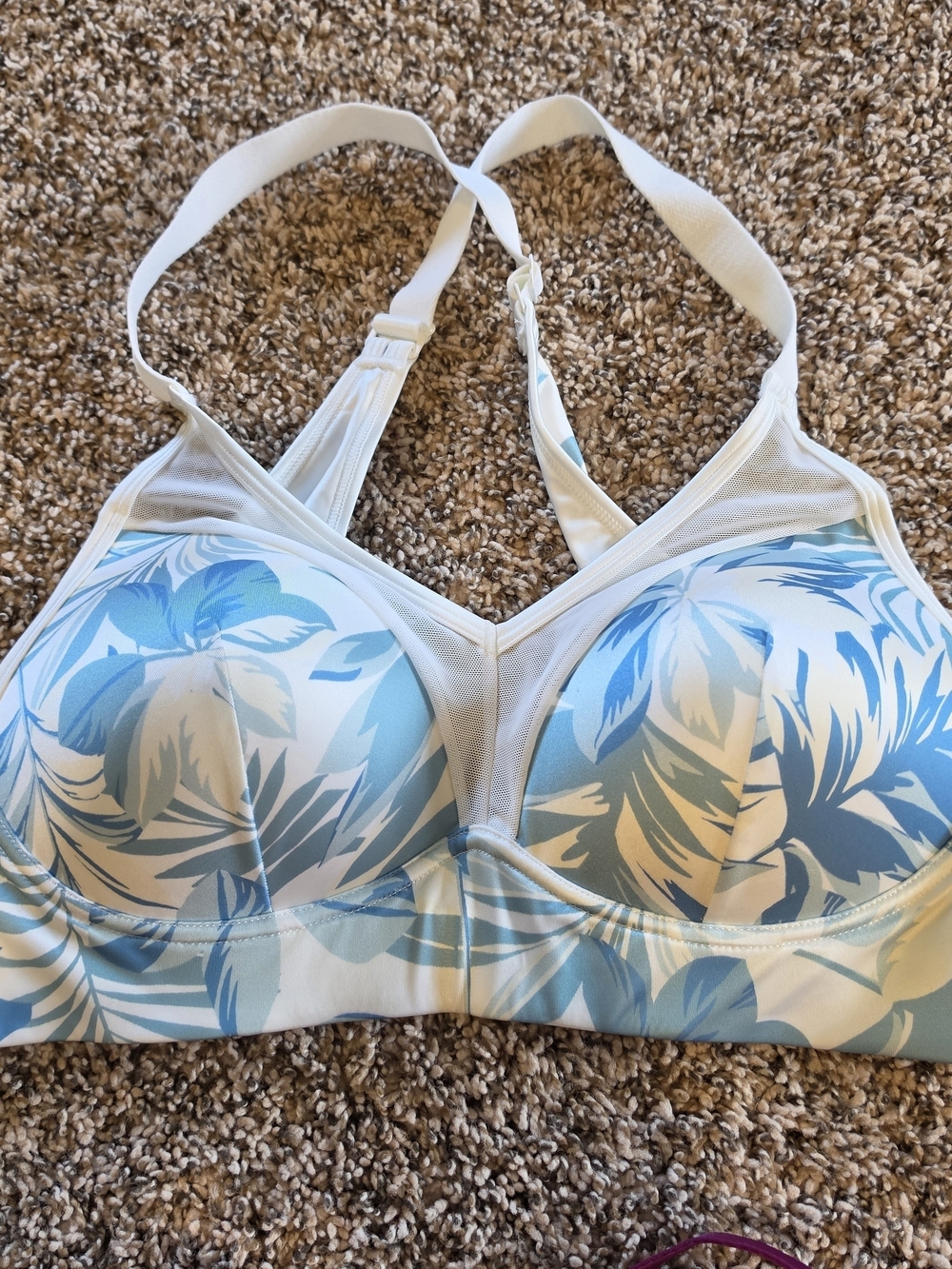 Adore Me Wireless Sports Bra 36B - Picture 6 of 8